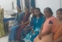 देवळा : पोलिस ठाण्याला यात्रेचे स्वरूप , दुर्गादेवीच्या यात्रेला गालबोट , महिलांचे ३० तोळे सोने लंपास , सुरक्षेचा प्रश्न ऐराणीवर