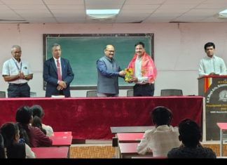 एआय ची भीती नको , कौशल्यांची जोड द्या , उज्ज्वल भविष्याची दारे उघडा : प्रा.डॉ.किरणकुमार जोहरे